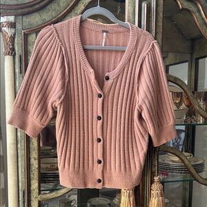 Ribbed Short-Sleeve Cardigan Sweater - Dusty Rose
